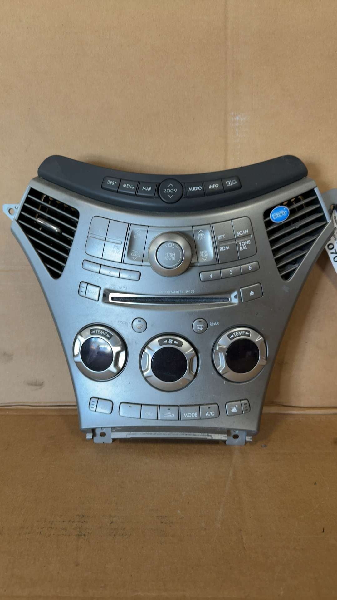 2006 Subaru Tribeca Radio Stereo Audio Head Unit front receiver and face plate AM FM6CD