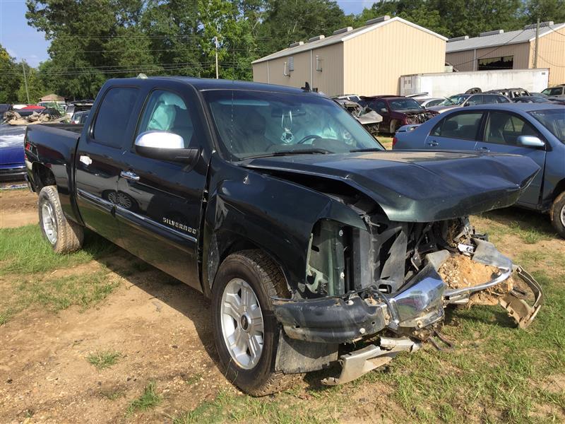Donor vehicle 2013 Chevrolet Silverado 1500 (Stock #207774)