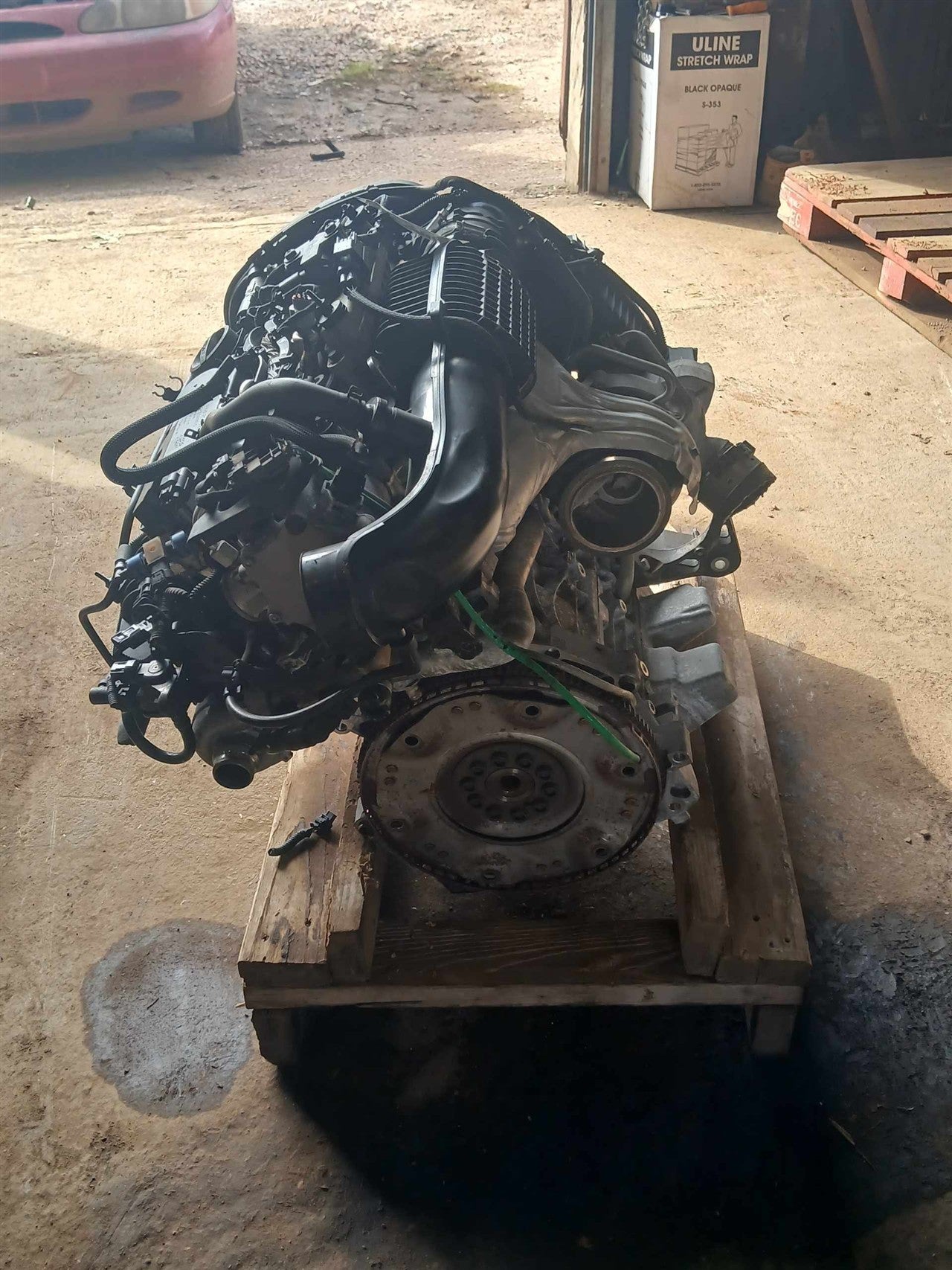 Donor vehicle 2015 Volvo V60 (Stock #261465)