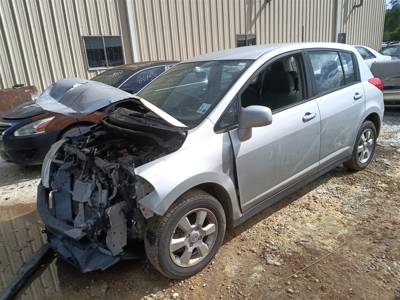 Donor vehicle 2012 Nissan Versa (Stock #261552)