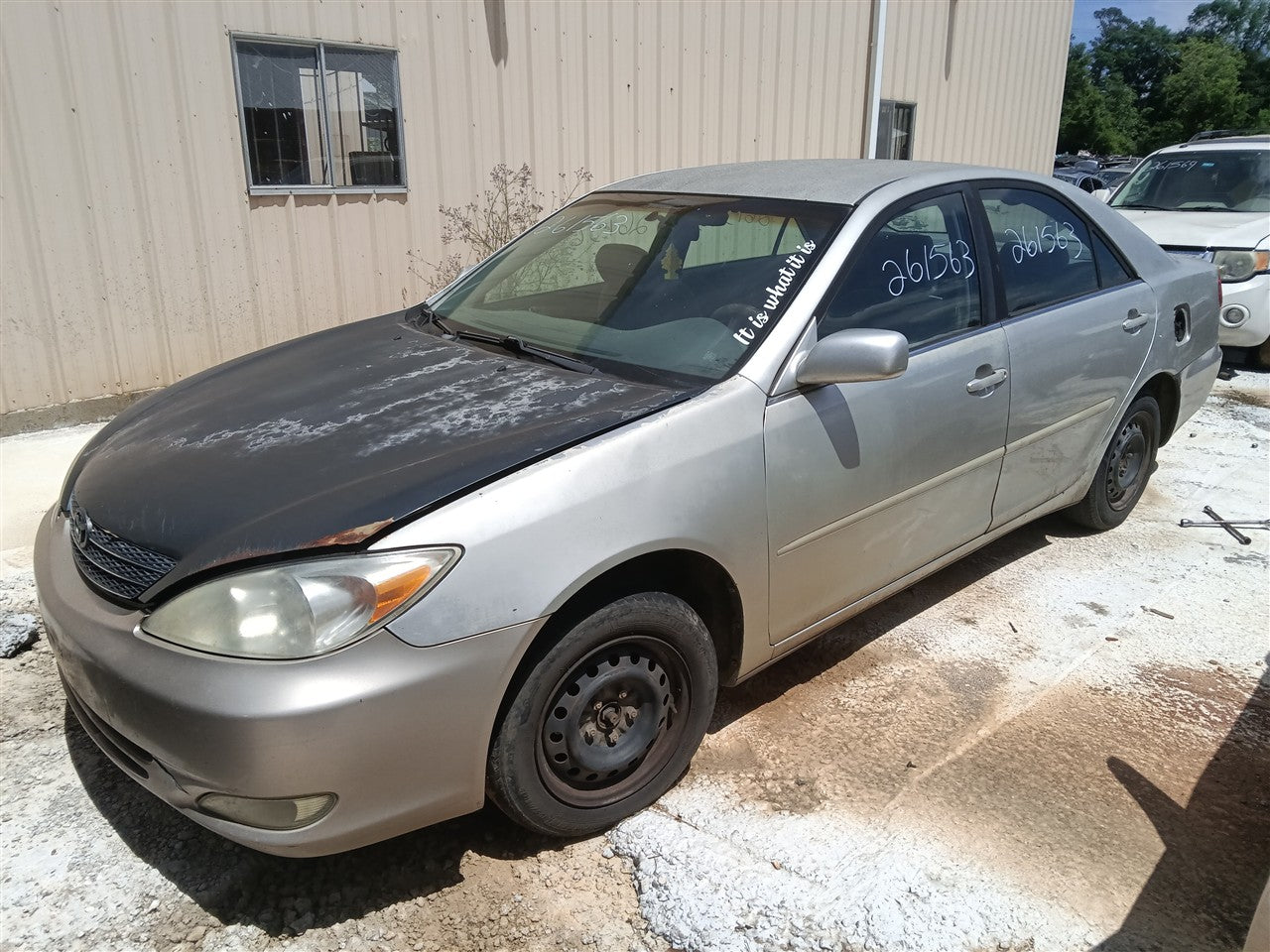 Donor vehicle 2003 Toyota Camry (Stock #261563)