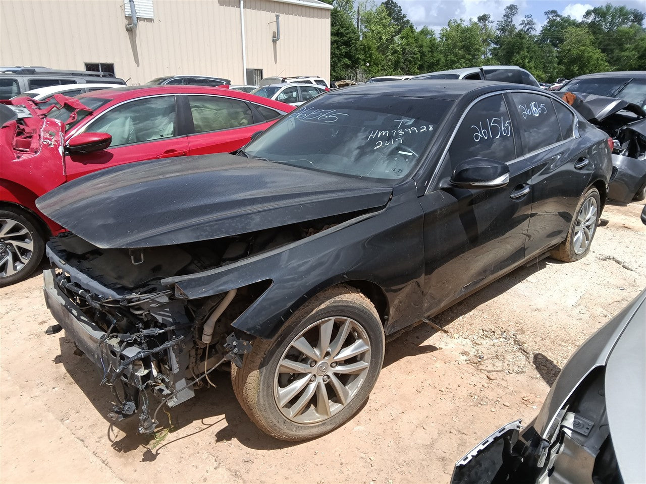 Donor vehicle 2017 Infiniti Q50 (Stock #261565)