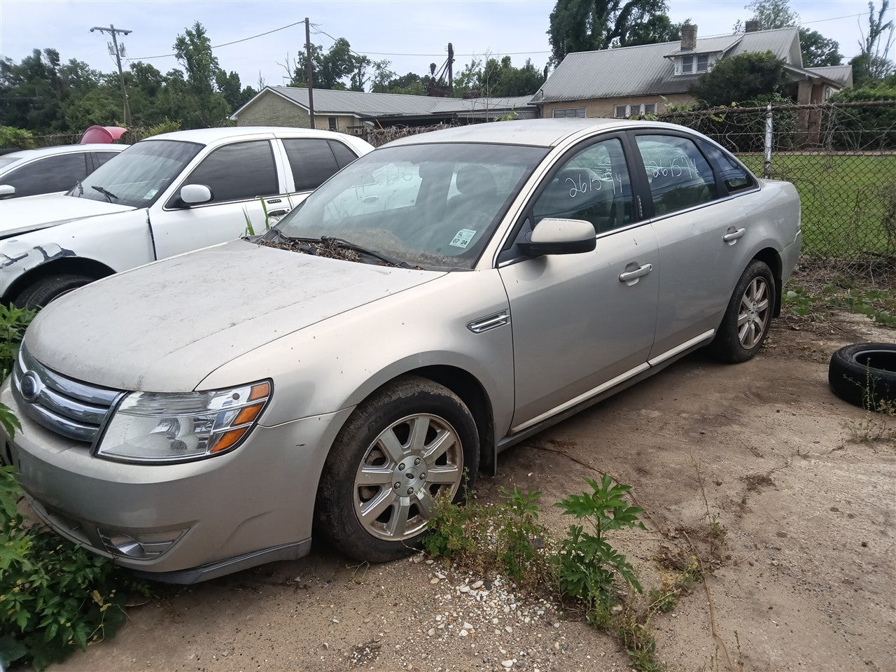 Donor vehicle 2009 Ford Taurus (Stock #261574)