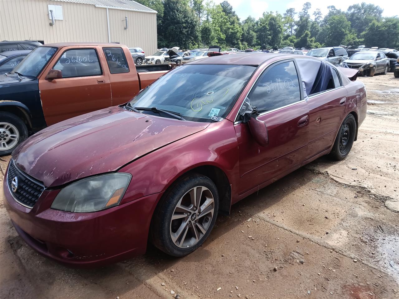 Donor vehicle 2006 Nissan Altima (Stock #261602)