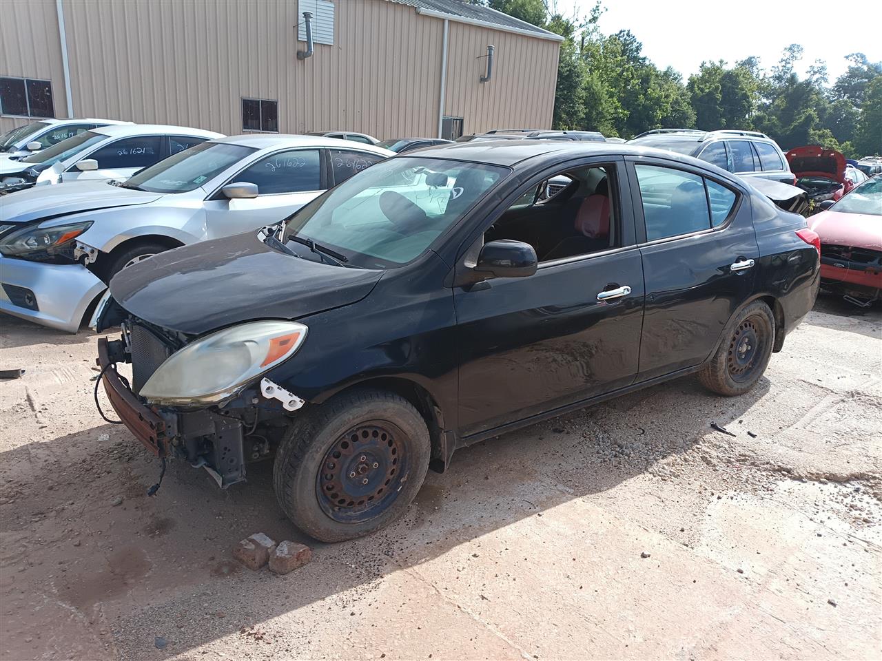 Donor vehicle 2012 Nissan Versa (Stock #261625)