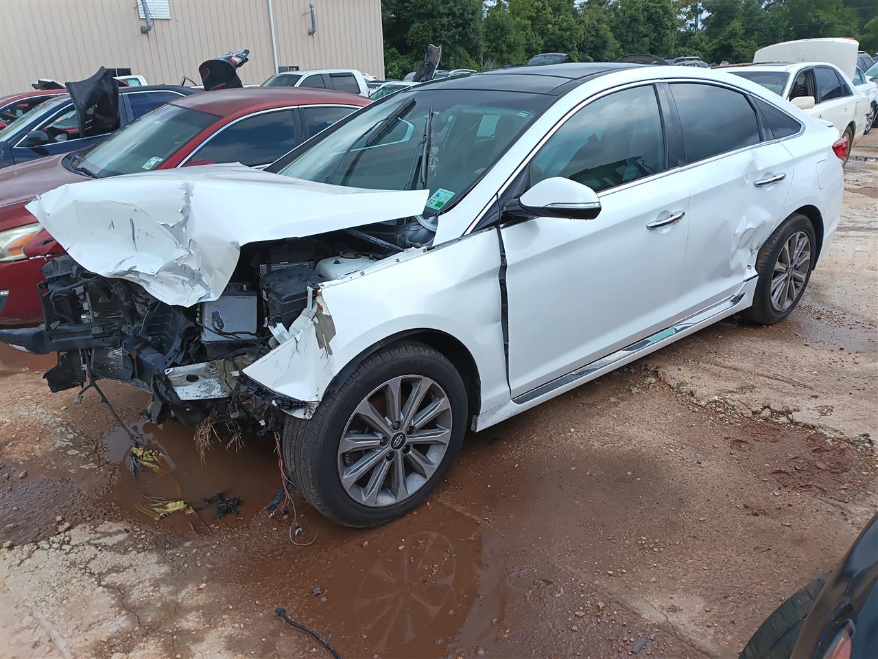 Donor vehicle 2016 Hyundai Sonata (Stock #261640)