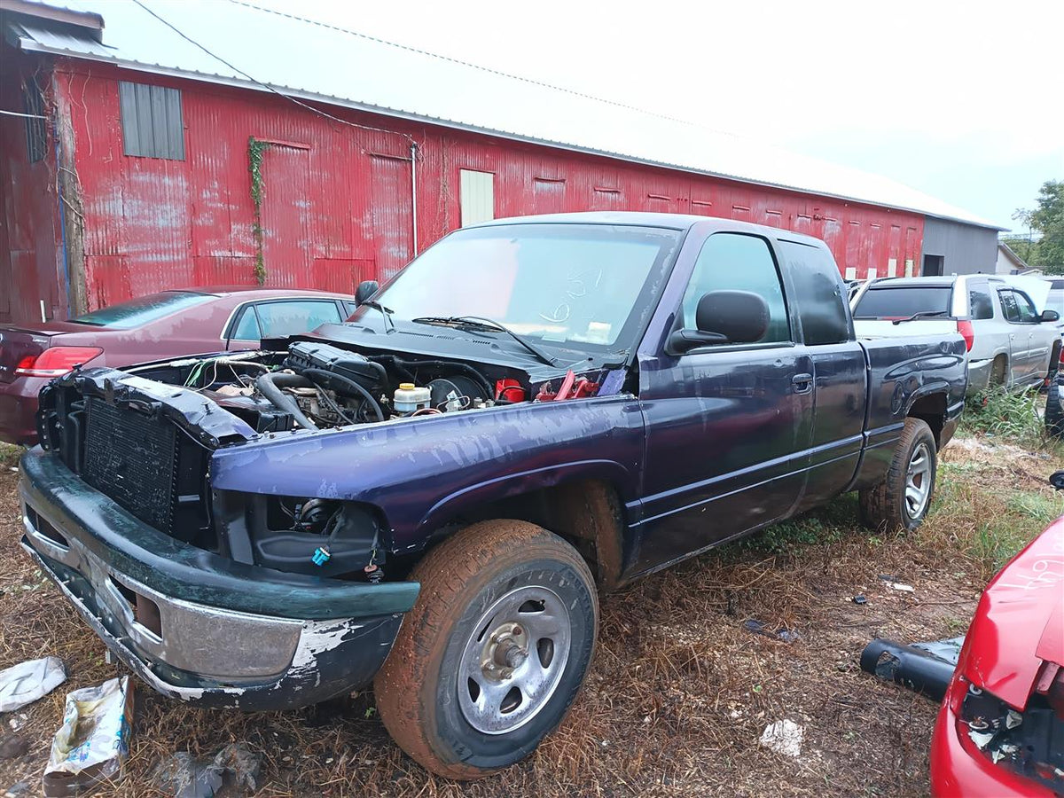 Donor vehicle 1999 Dodge 1500 (Stock #261720)