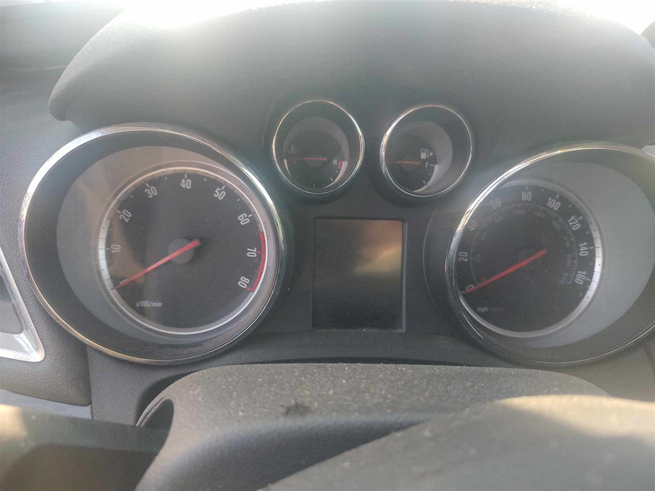 2016 Buick Encore Speedometer Instrument Gauge Cluster KPH without automatic engine stop and start