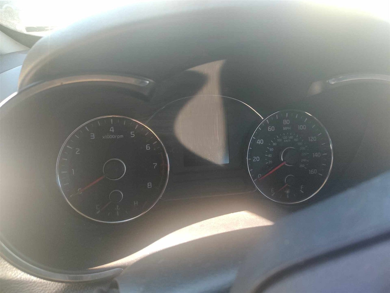 2016 2017 2018 KIA Forte Speedometer Instrument Gauge Cluster VIN 3 US market AT