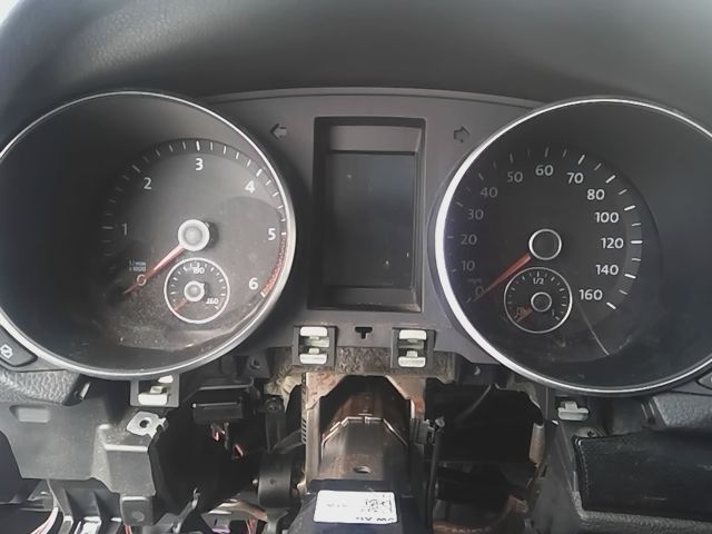 2009 thru 2014 Volkswagen Jetta, Volkswagen Golf Speedometer Instrument Gauge Cluster SW MPH