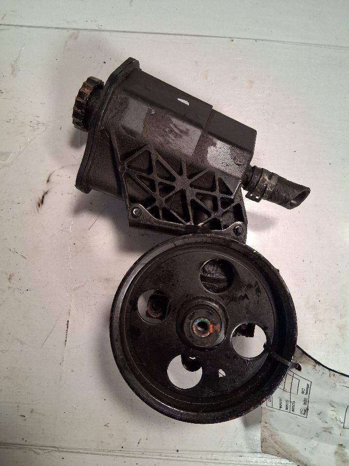 2002 2003 2004 Dodge 1500 Power Steering Pump 5.7L 8 Cylinder