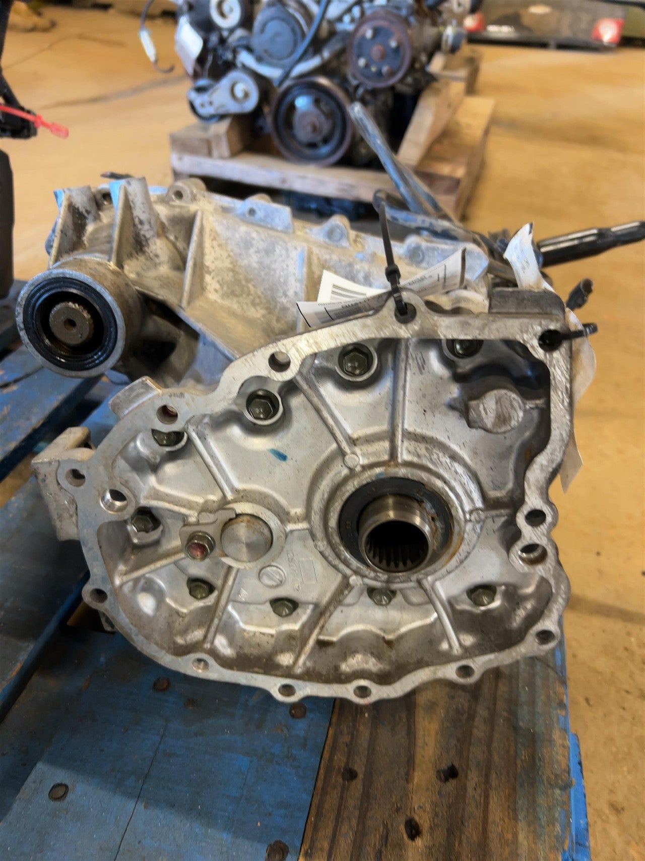 2001 2002 Suzuki Vitara Transfer Case Assembly 2.7L MT 4x4