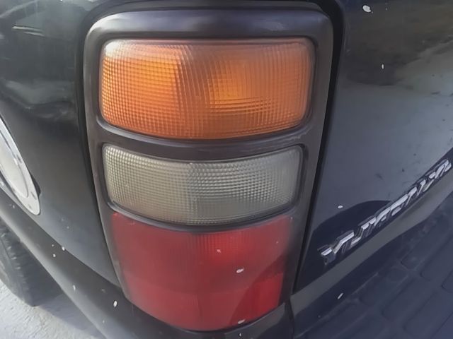 2004 2005 2006 Chevrolet Suburban 1500, Chevrolet Suburban 2500, Chevrolet Tahoe, GMC Yukon and 2 more Driver Side Left Tail