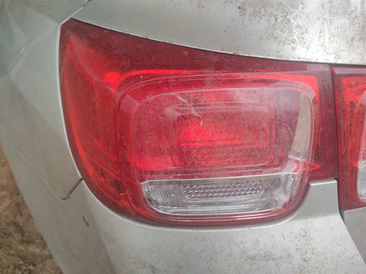 2013 2014 2015 2016 Chevrolet Malibu Driver Side Left Tail Light Lamp Assembly quarter panel mounted L