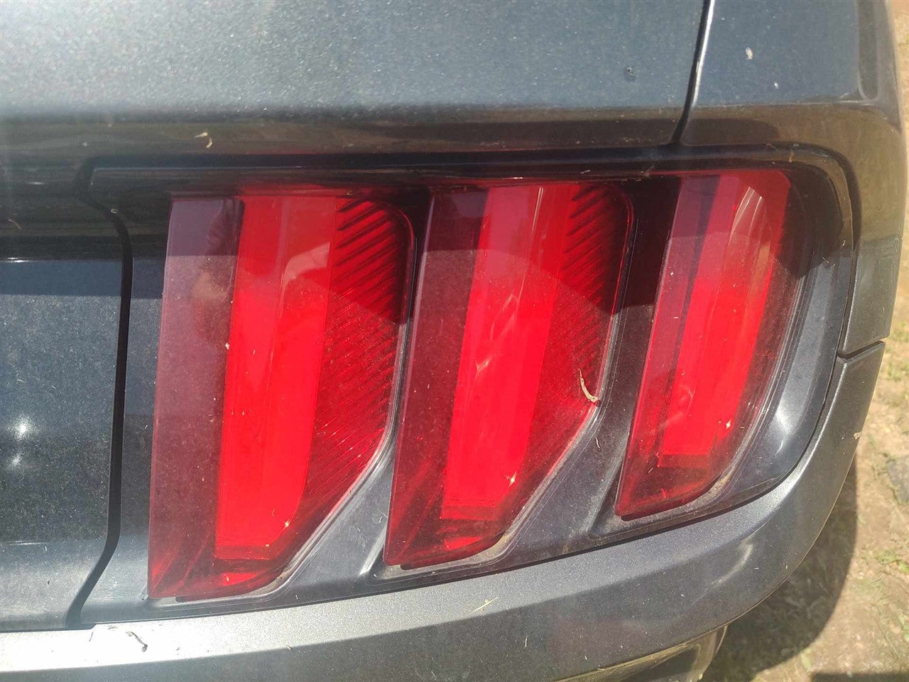 2015 thru 2020 Ford Mustang Passenger Side Right Tail Light Lamp Assembly R
