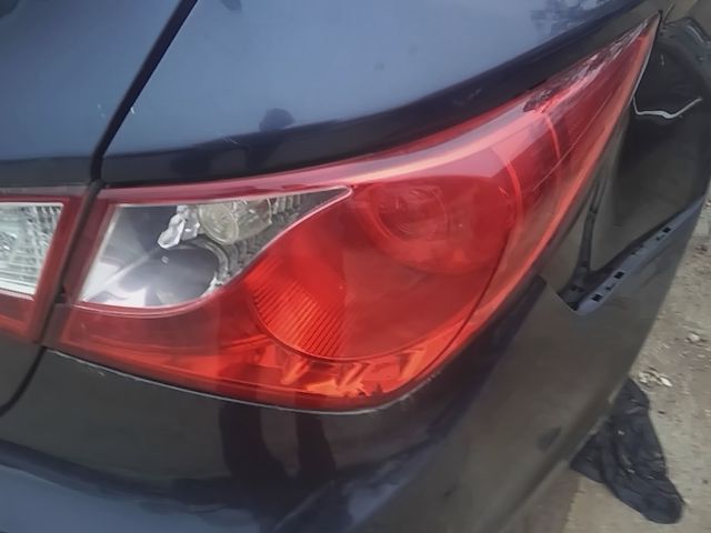 2011 2012 2013 2014 Hyundai Sonata Passenger Side Right Tail Light Lamp Assembly VIN C quarter panel mounted R