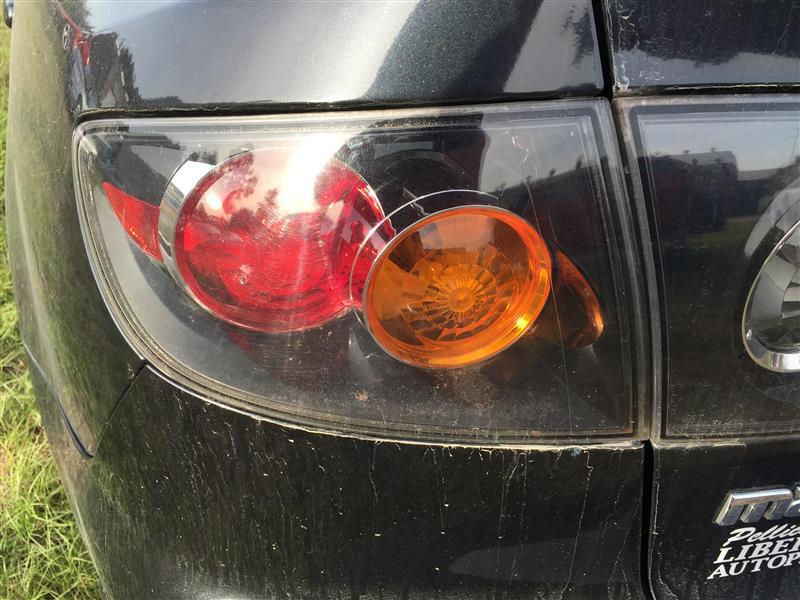 2004 2005 2006 Mazda 3 Driver Side Left Tail Light Lamp Assembly Sdn quarter panel mounted clear lens L