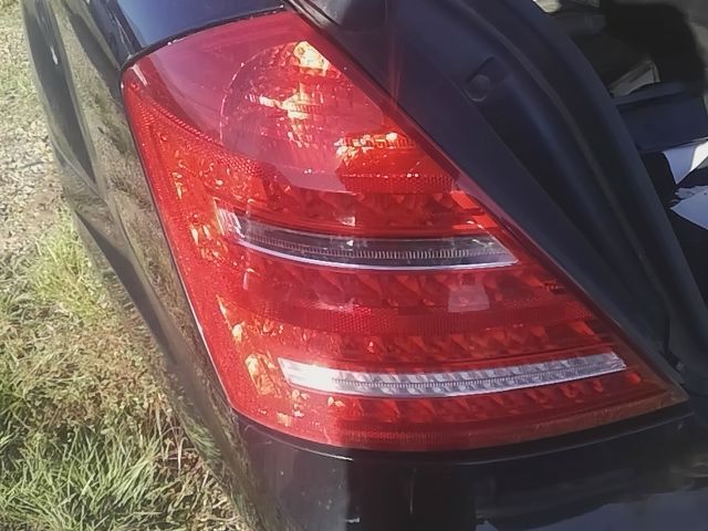 2010 2011 2012 2013 Maybach Mercedes S Class Passenger Side Right Tail Light Lamp Assembly 221 Type R
