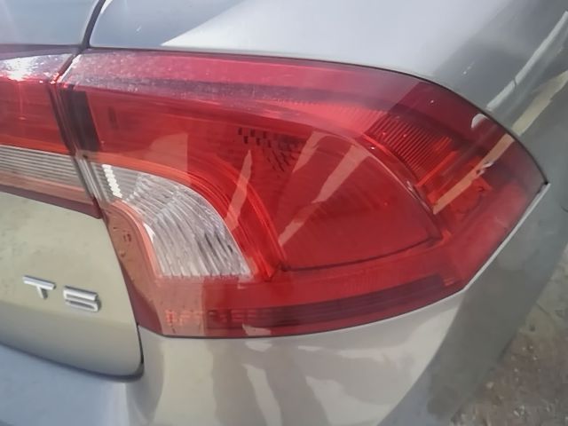 2011 thru 2018 Volvo S60, Volvo 60 Series Passenger Side Right Tail Light Lamp Assembly quarter panel mounted R