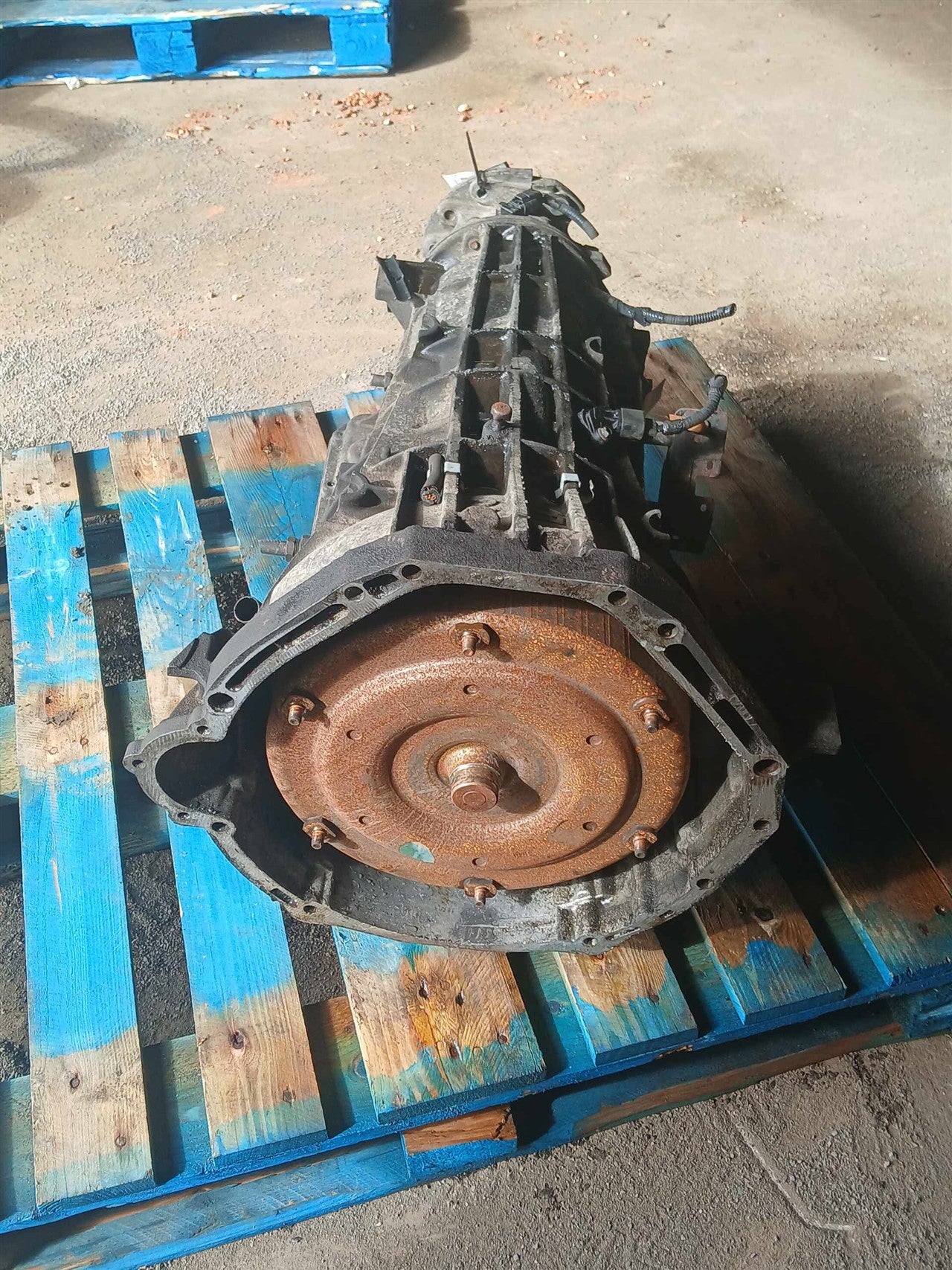 2005 2006 Ford F250SD, Ford F350SD Transmission Transaxle Assembly 6.0L AT 5R110W TorqShift diesel