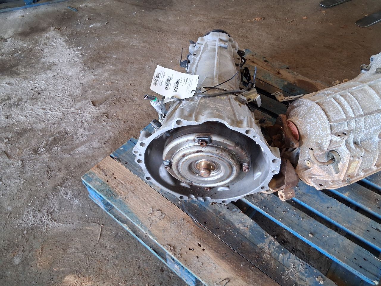 2020 thru 2024 Nissan Titan Transmission Transaxle Assembly 5.6L AT 9 speed 4x2