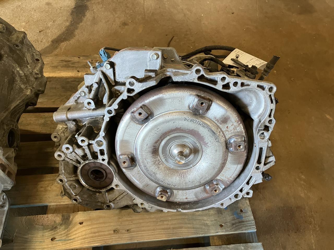 2003 thru 2007 Volvo XC90 Transmission Transaxle Assembly AT 5 cylinder FWD