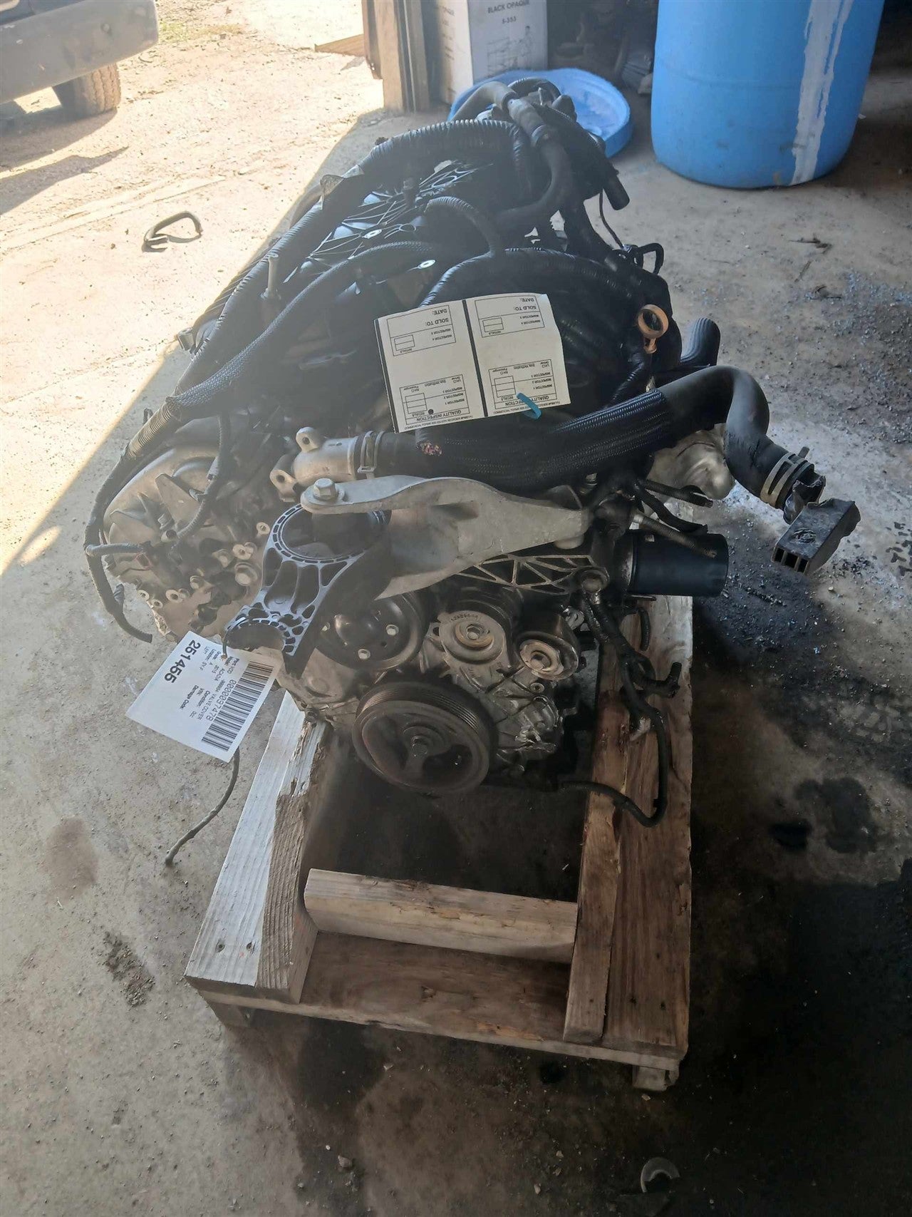 2015 GMC Acadia Valve Cover