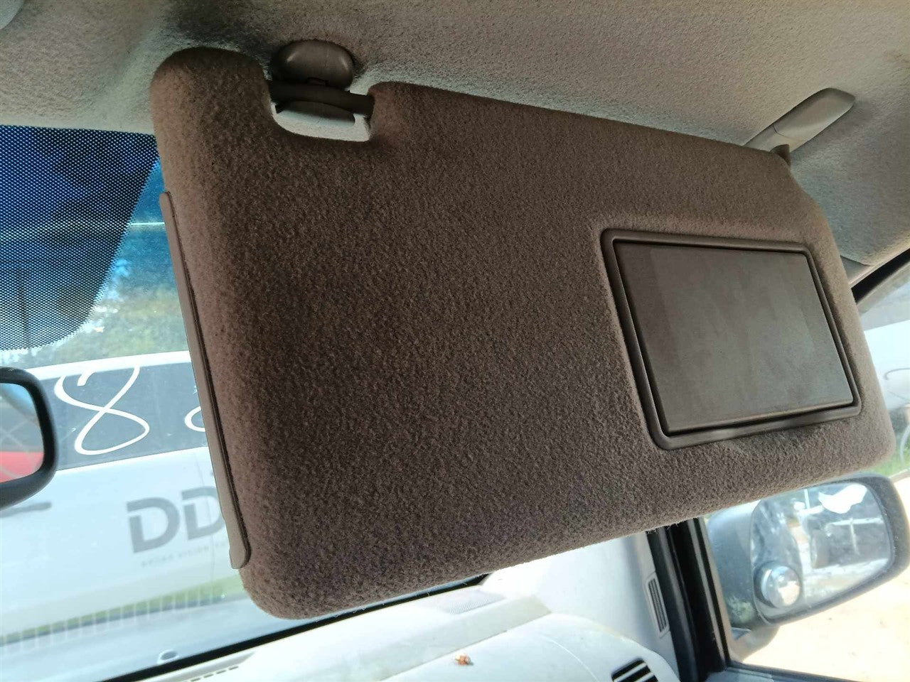 2005 thru 2012 Nissan Frontier, Nissan Xterra Passenger Side Right Sun Visor without illumination R