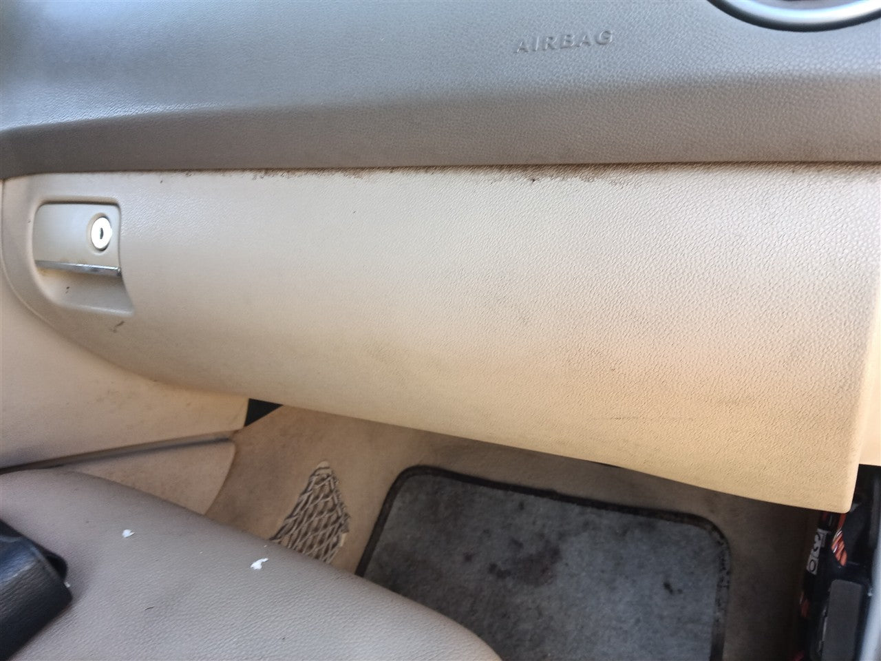 2010 Mercedes Benz Mercedes ML Class Glove Box Compartment