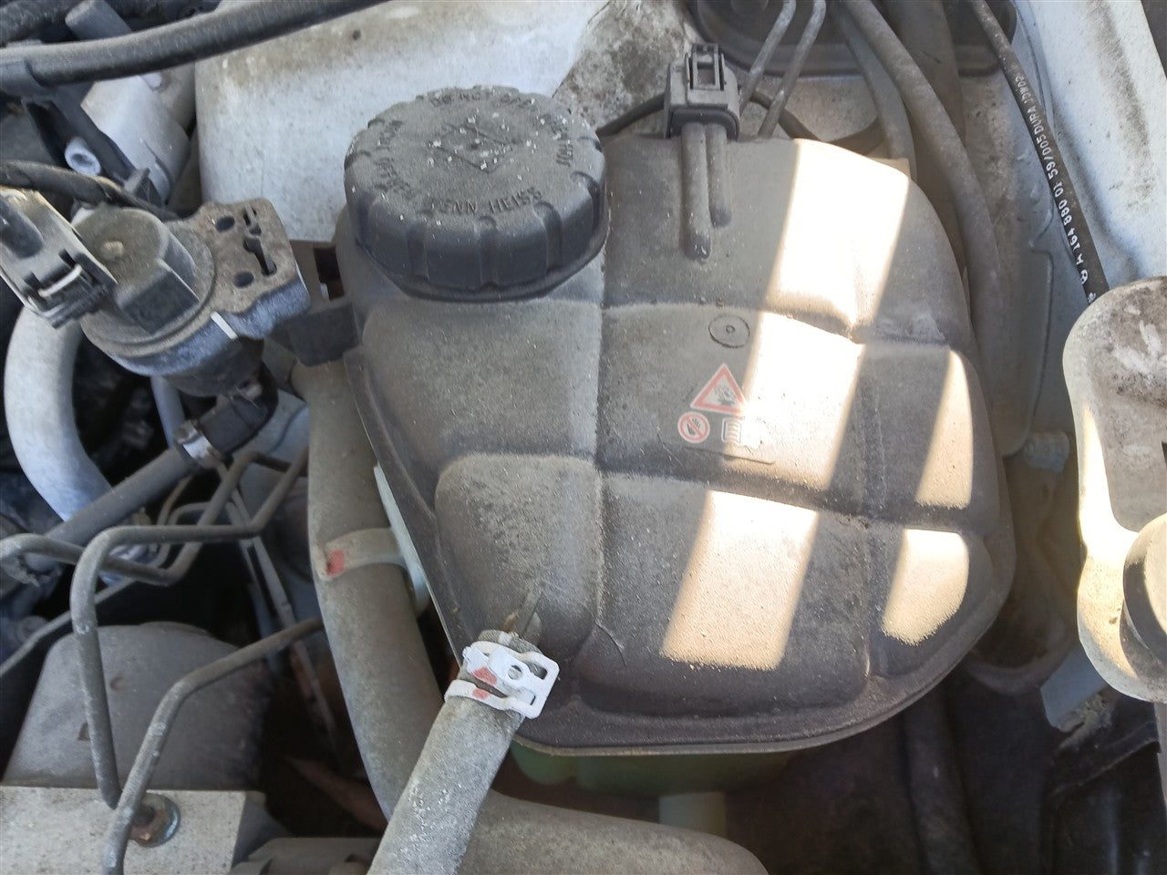2006 thru 2015 Mercedes Benz Mercedes ML Class, Mercedes Benz Mercedes GL Class, Mercedes Benz Mercedes SLS Coolant Overflow