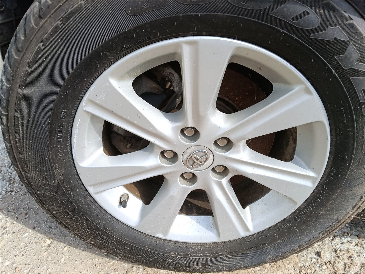 2011 2012 2013 Toyota Highlander Wheel Rim 17x7 1 2 alloy 7 spoke