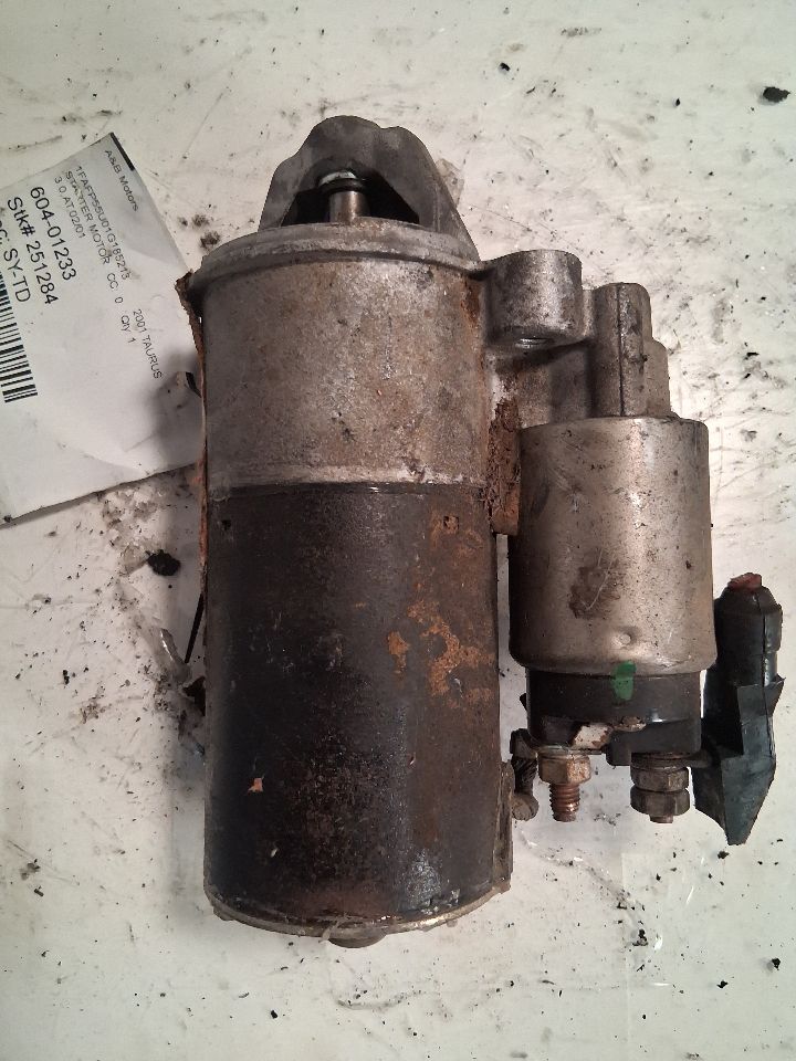 2000 thru 2007 Ford Taurus, Mercury Sable Engine Starter Motor 3.0L OHV