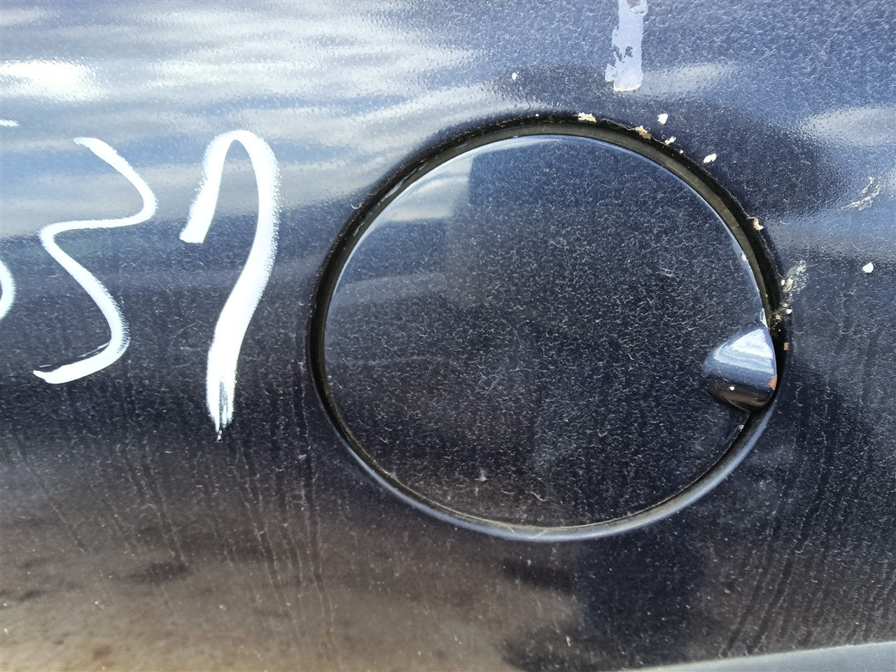 2006 Mini Cooper Fuel Filler Gas Door Lid