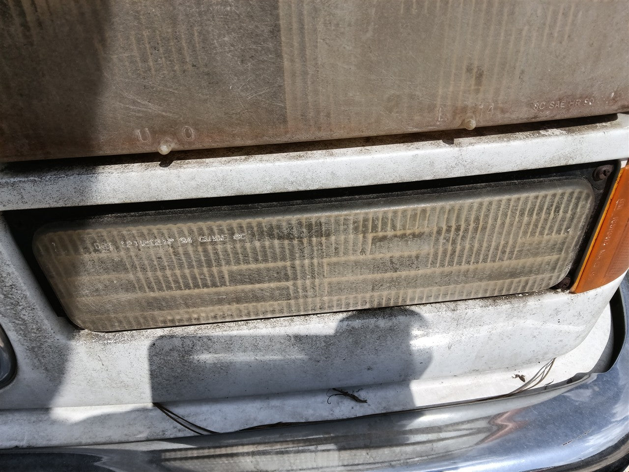 1994 thru 2002 Chevrolet 3500, GMC 3500, Chevrolet 2500, GMC 2500 and 7 more Driver Side Left Front Lamp Park Turn Signal