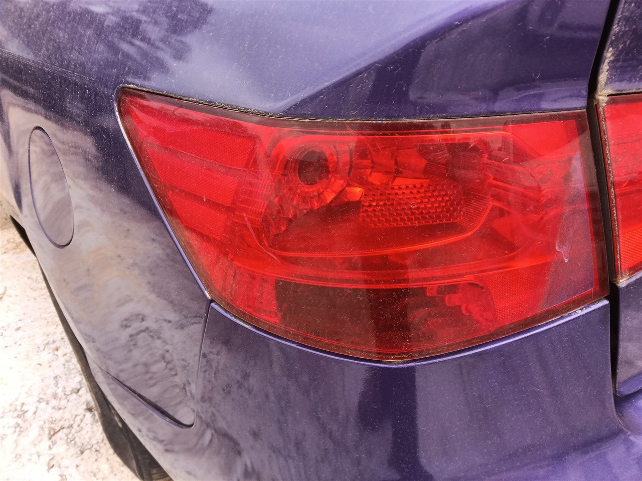 2010 2011 2012 2013 KIA Forte Driver Side Left Tail Light Lamp Assembly Sdn quarter panel mounted L