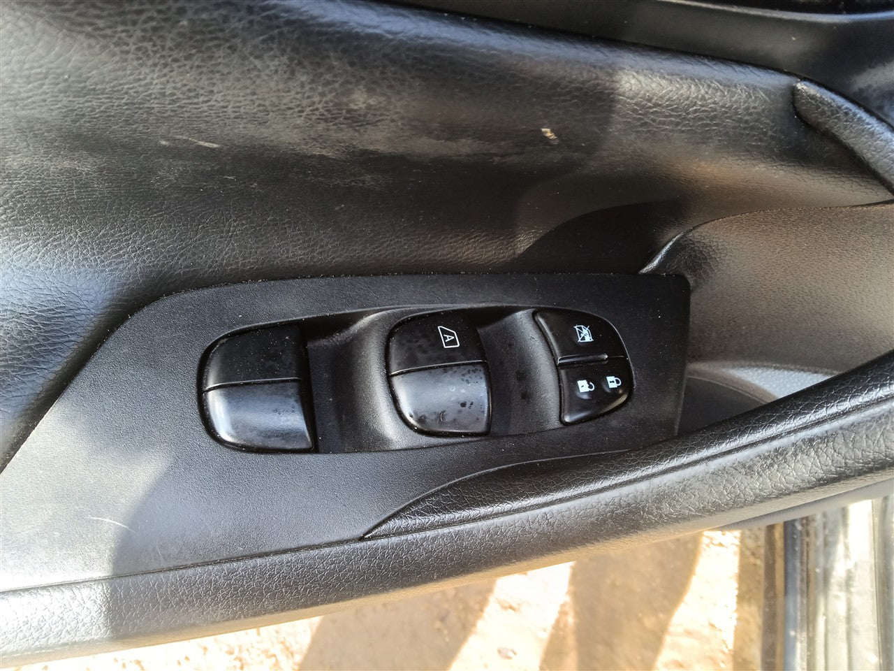 2013 thru 2018 Nissan Altima Driver Side Left Front Door Window Master Switch Driver s lock and
