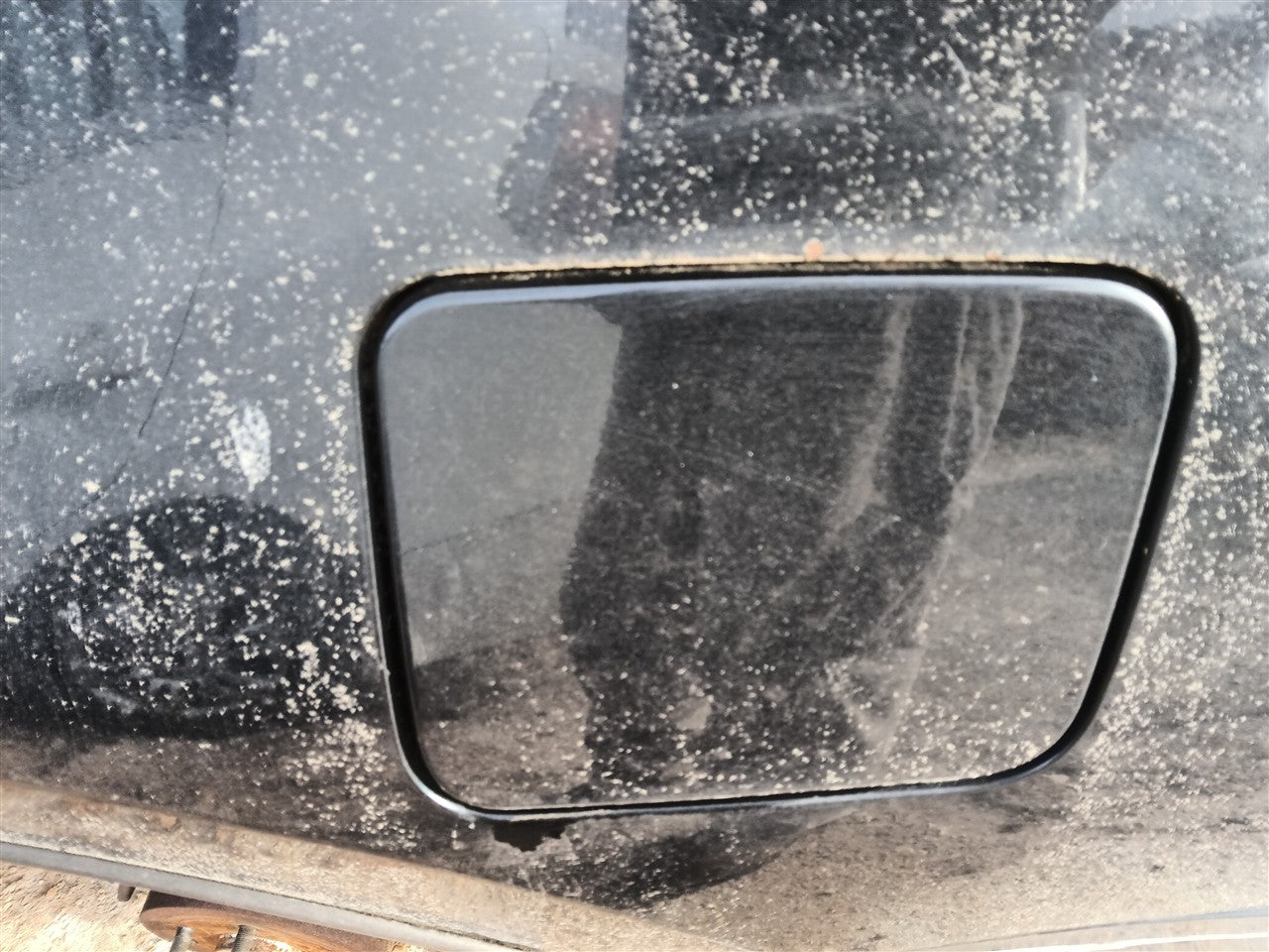 2015 Nissan Altima Fuel Filler Gas Door Lid