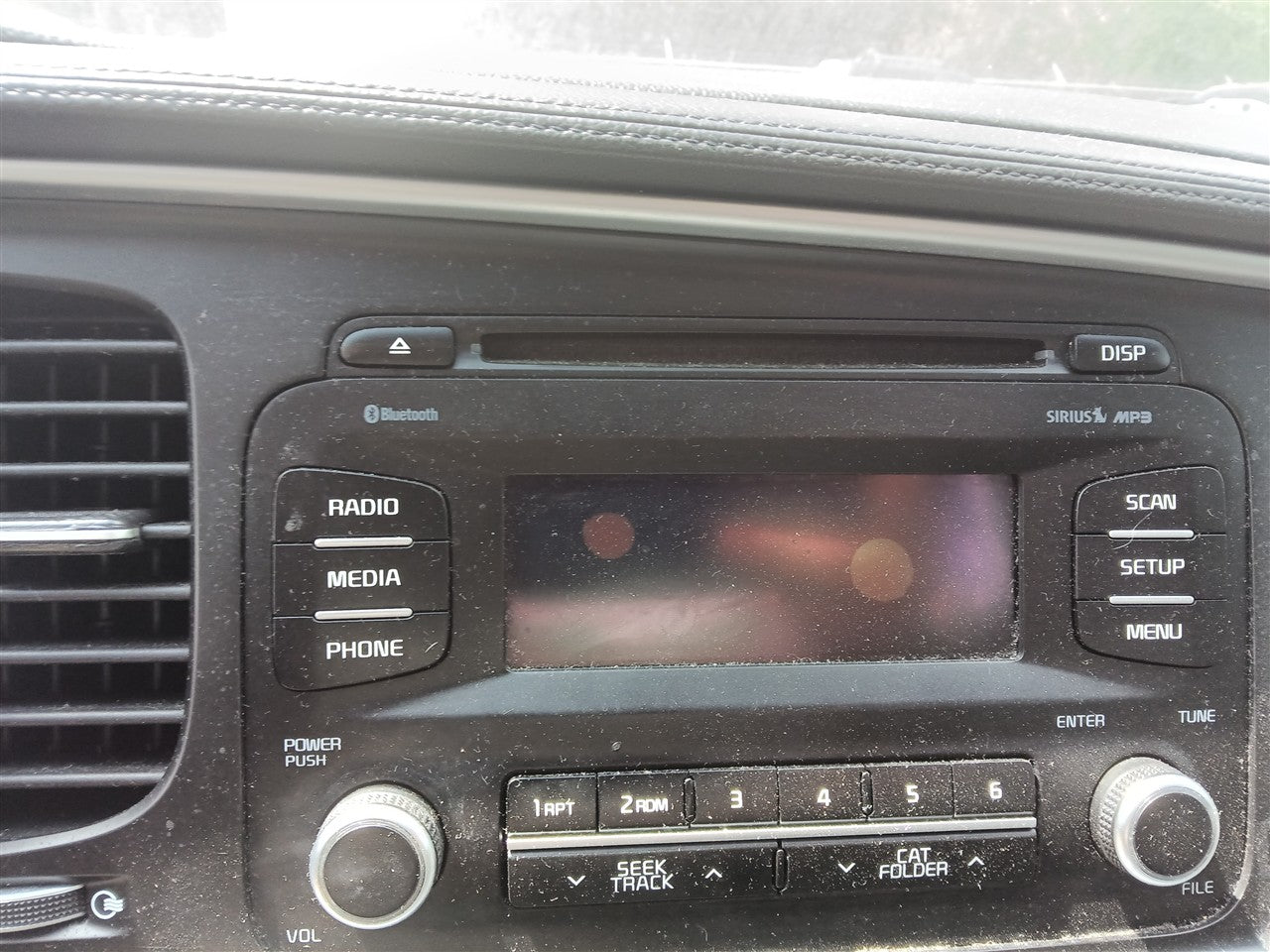 2015 KIA Optima Radio Stereo Audio Head Unit US market receiver without navigation ID 961602TAA1