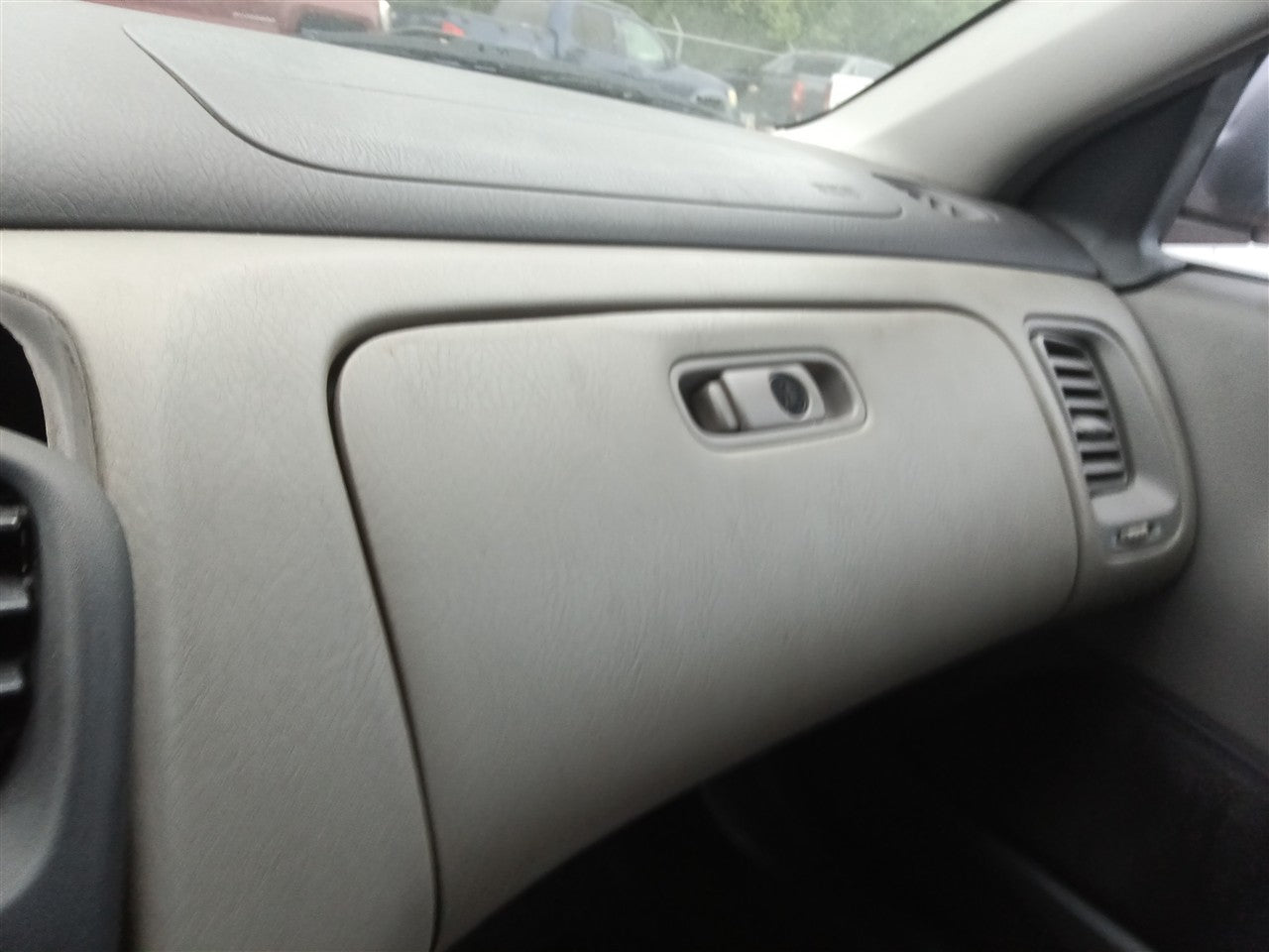 2000 Honda Accord Glove Box Compartment