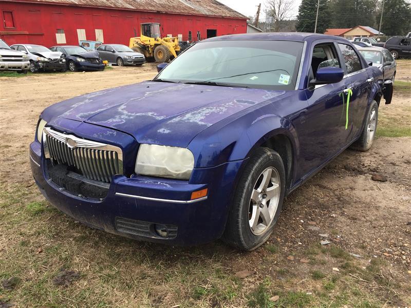 Donor vehicle 2008 Chrysler 300 (Stock #196824)