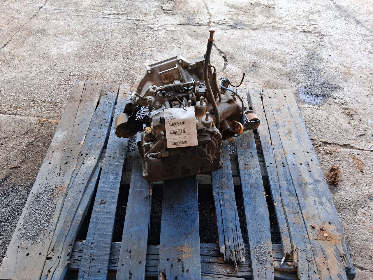 1998 thru 2002 Ford Escort, Mercury Tracer Transmission Transaxle Assembly AT