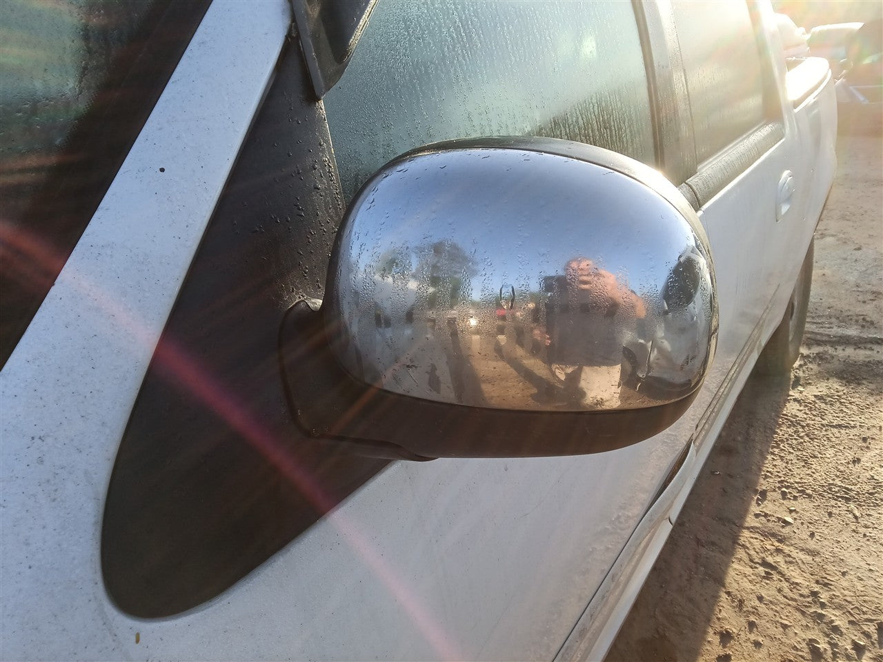 1998 thru 2002 Ford Expedition, Ford F150 Left Driver Side View Door Mirror Power without signal flash L