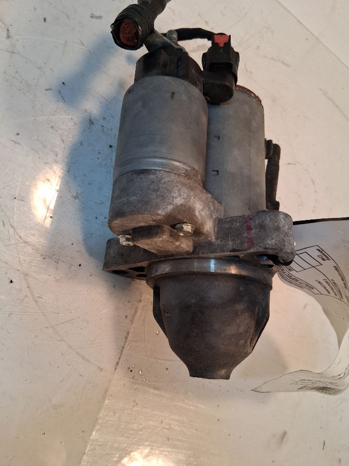 2007 thru 2017 Chevrolet Equinox, GMC Terrain, Chevrolet Malibu, Buick Lacrosse and 14 more Engine Starter Motor