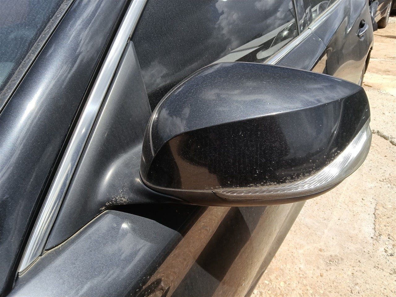 2014 thru 2021 Infiniti Q50 Left Driver Side View Door Mirror Power heated without automatic dimming L