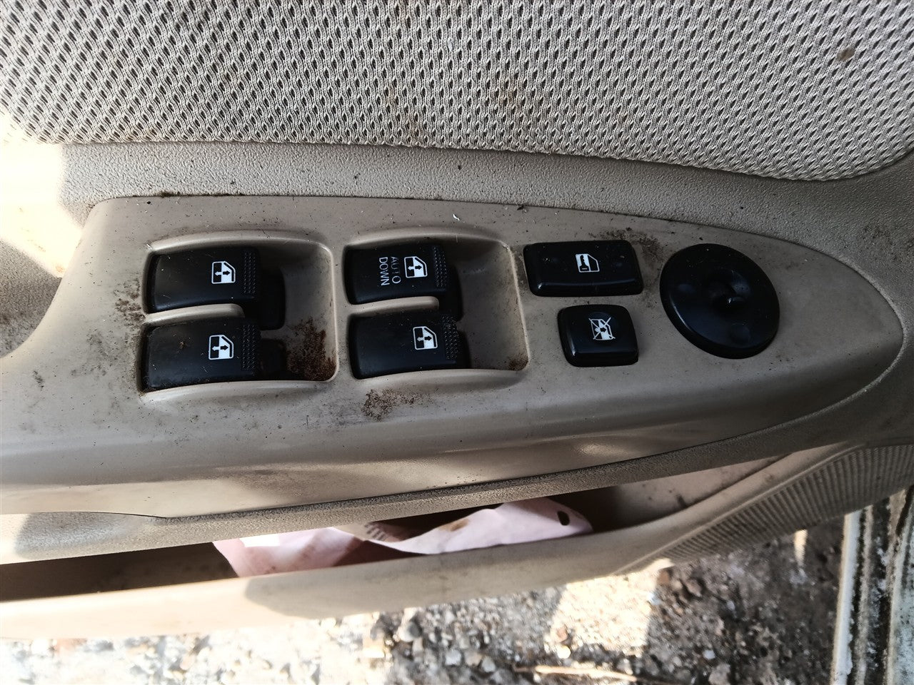 2003 thru 2009 KIA RIO Driver Side Left Front Door Window Master Switch Driver s lock and with power