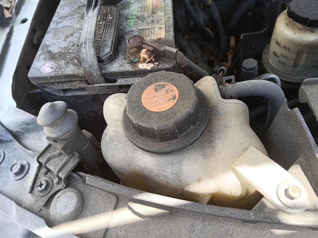 2004 thru 2015 Nissan Armada, Infiniti QX56 Coolant Overflow Reservoir Tank