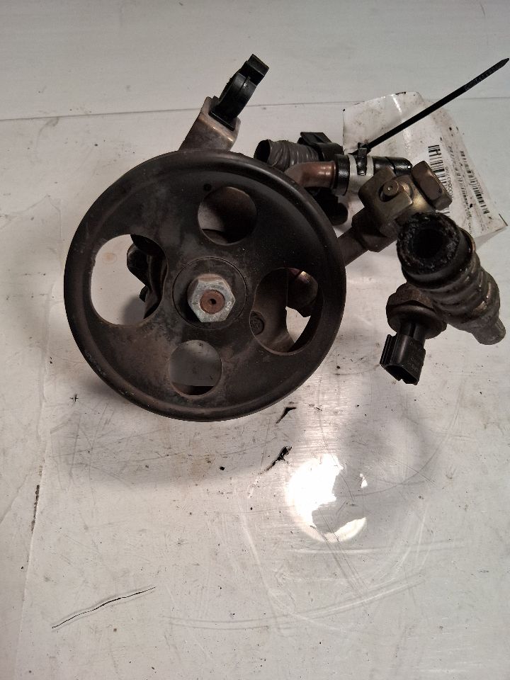 2005 thru 2019 Nissan Frontier, Nissan Xterra, Nissan Pathfinder, Suzuki Equator Power Steering Pump