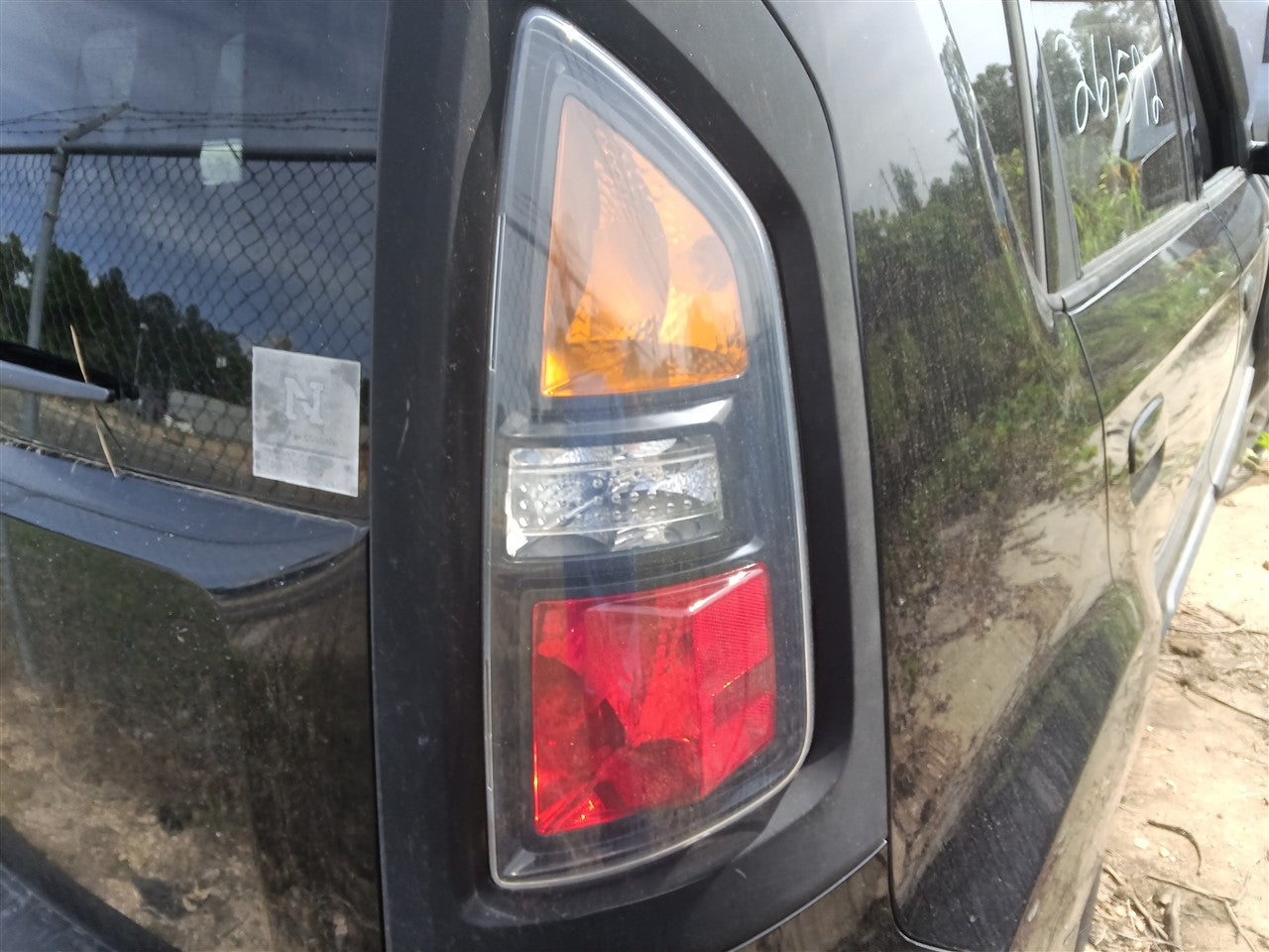 2010 2011 2012 2013 KIA Soul Passenger Side Right Tail Light Lamp Assembly R