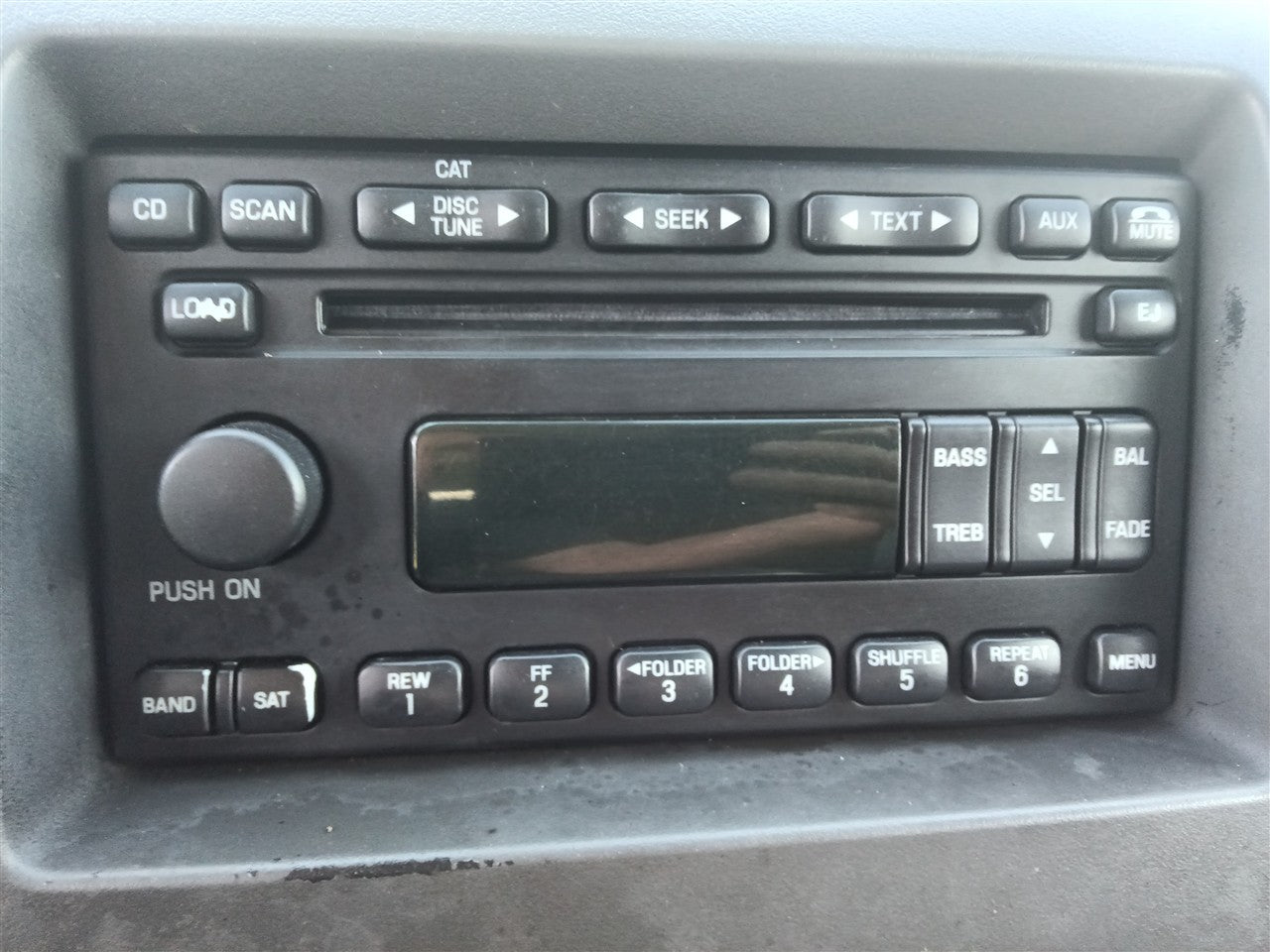 2006 Ford Expedition Radio Stereo Audio Head Unit AM FM CD 6 disc in dash ID 6L1T18C815 AB