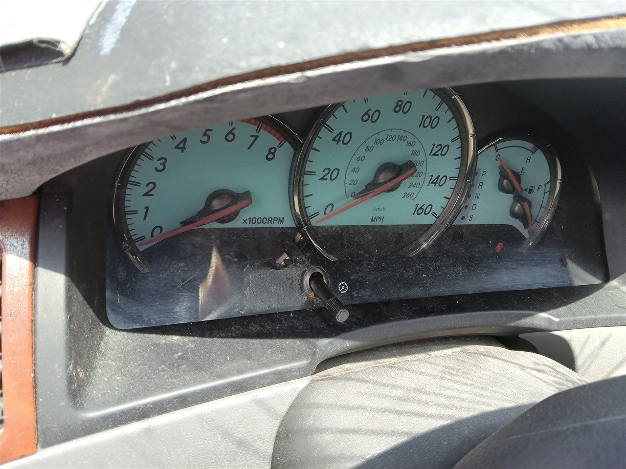 2005 2006 Toyota Solara Speedometer Instrument Gauge Cluster MPH 4 cylinder AT